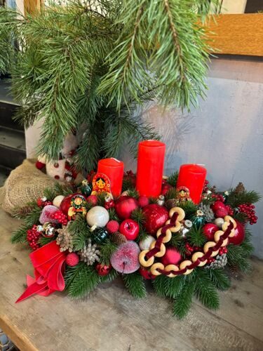 Новогодняя композиция со свечами